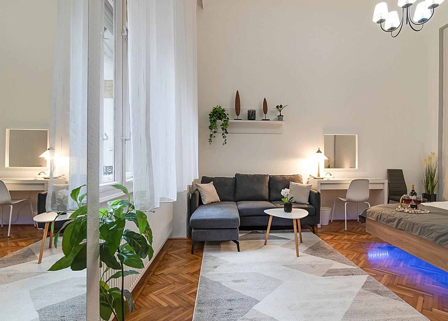 Apartment Light Design Close To Park&bath Budapest